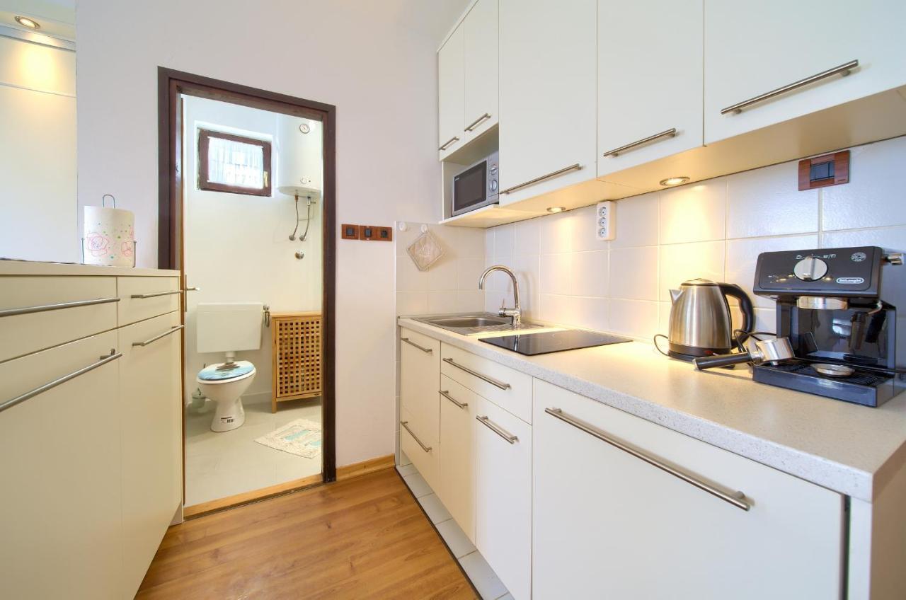 Studio Apartment Vesna Krk Town Exterior photo